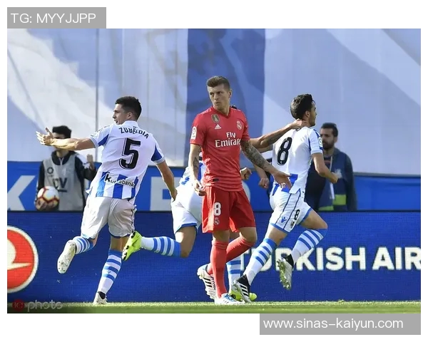 今天一条龙破门！这动作幅度，这过人摆脱后的射门，…