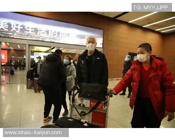 辽宁男篮班师回沈郭士强：首要任务调整伤病，重塑王者之路